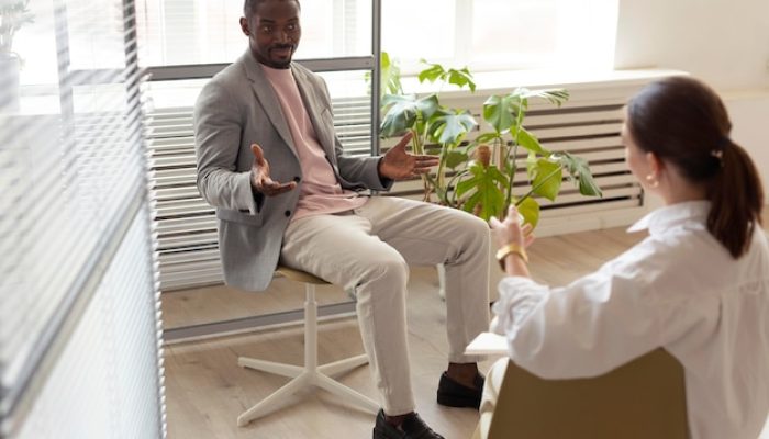 man-being-interviewed-indoors-by-journalist_23-2149029369 man-being-interviewed-indoors-by-journalist_23-2149029369